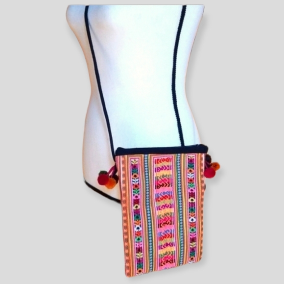 NWT Hmong Colorful Tribal Hand Crafted Vintage Fabric Woven Crossbody Bag - Picture 4 of 11